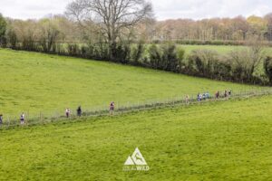 trail runners completing the chilterns trail marathon with run the wild