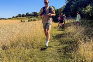 RtW_ChilternsSummer10k_2026-07 runners in the chilterns taking part in the summer 10km trail run