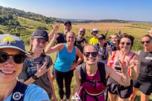 RtW_ChilternsSummer10k_2026-08 runners in the chilterns taking part in the summer 10km trail run