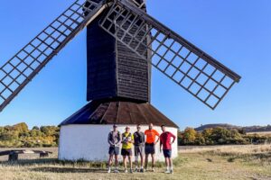 RtW_Water&Windmill2026_Copyright-04 Trail runners completing the Water & Windmill 10 miler in the Chilterns with Run the Wild